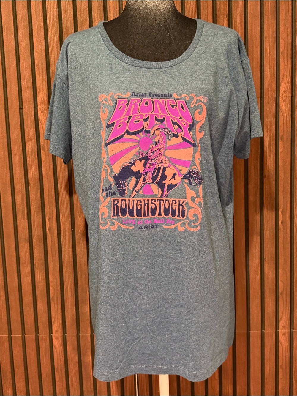 Ariat Grey Graphic Tee | Women’s XL | Western Cowgirl Rodeo Style T-Shirt